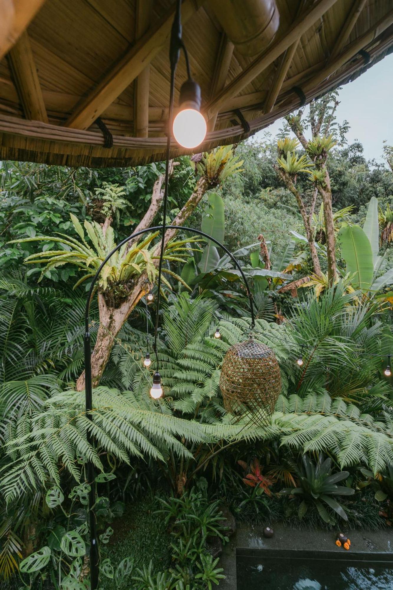 Arcada Bali Bamboo House Villa Сидемен Екстериор снимка