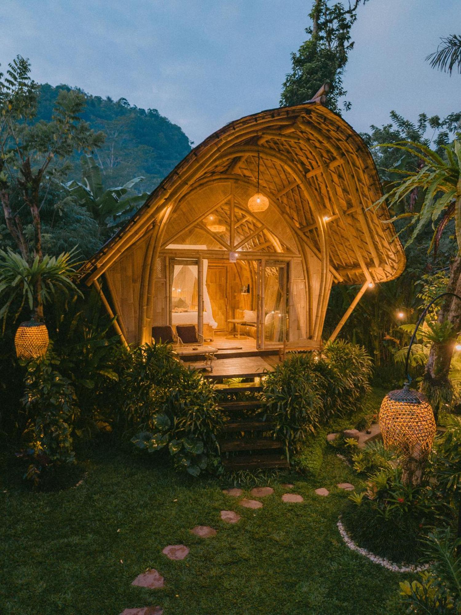 Arcada Bali Bamboo House Villa Сидемен Екстериор снимка